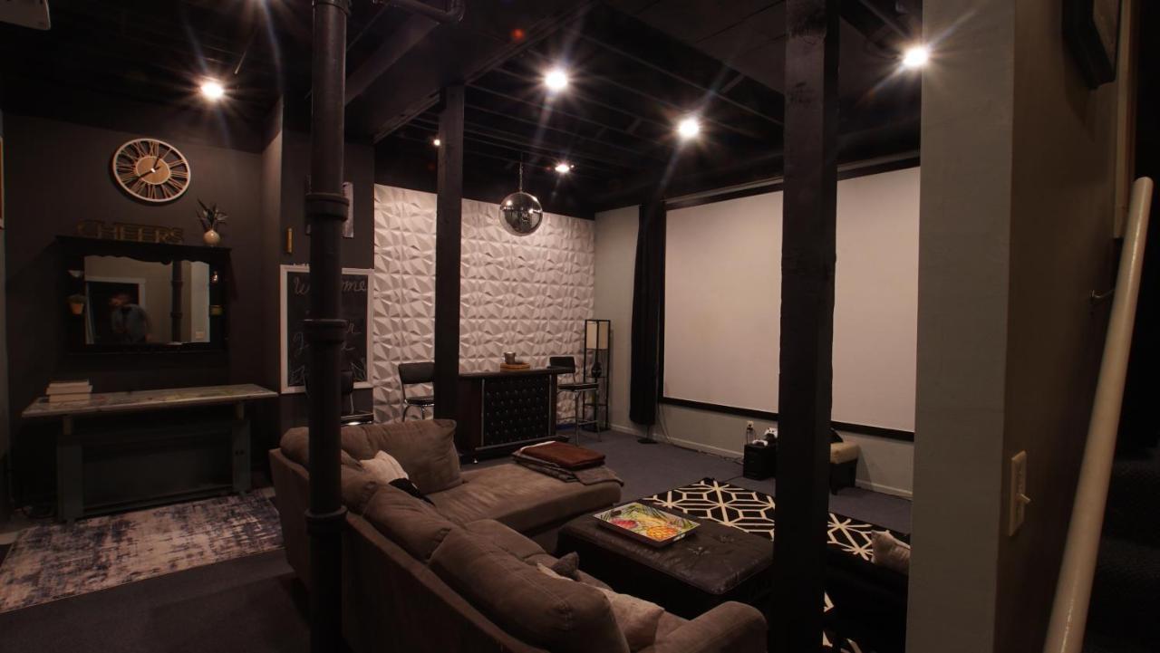 160Inch Home Movie Theater- Great For Movie Night! Omaha Eksteriør bilde